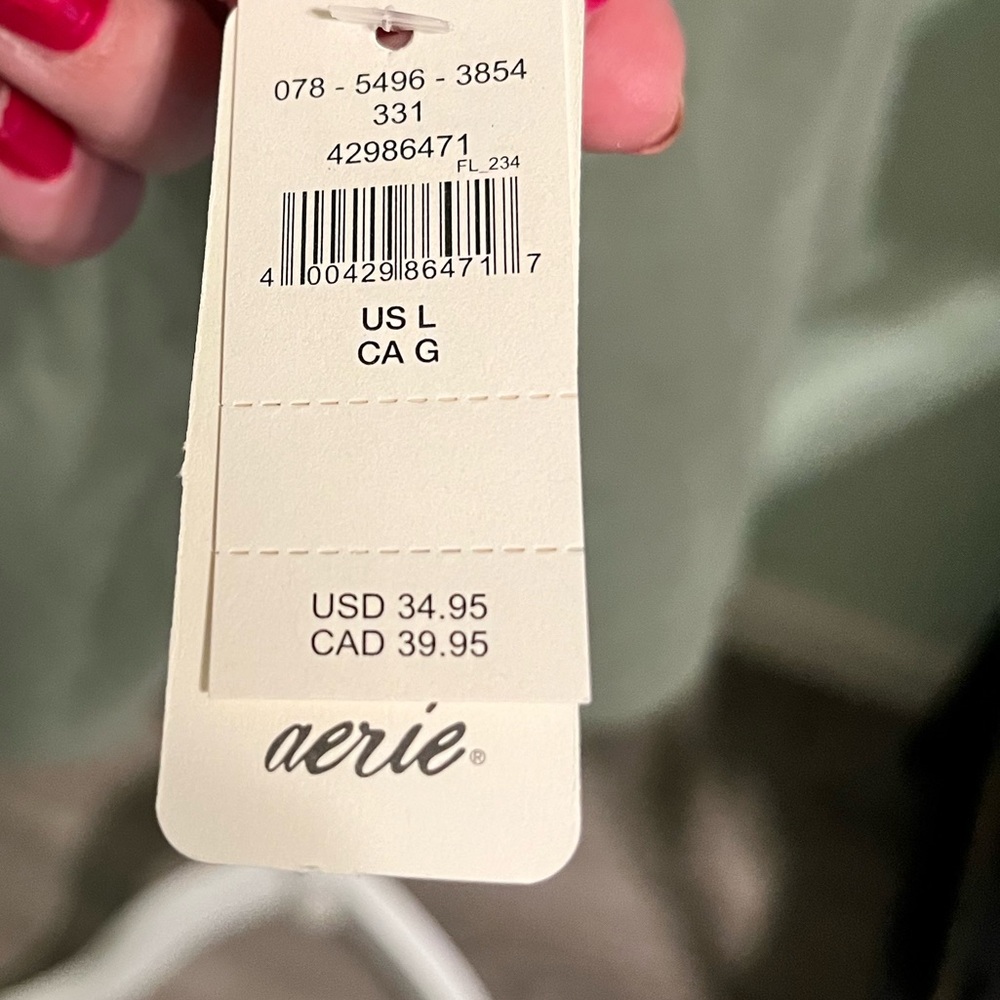 NWT Aerie Olive Short Sleeve Women's Tee - Picture 3 of 7